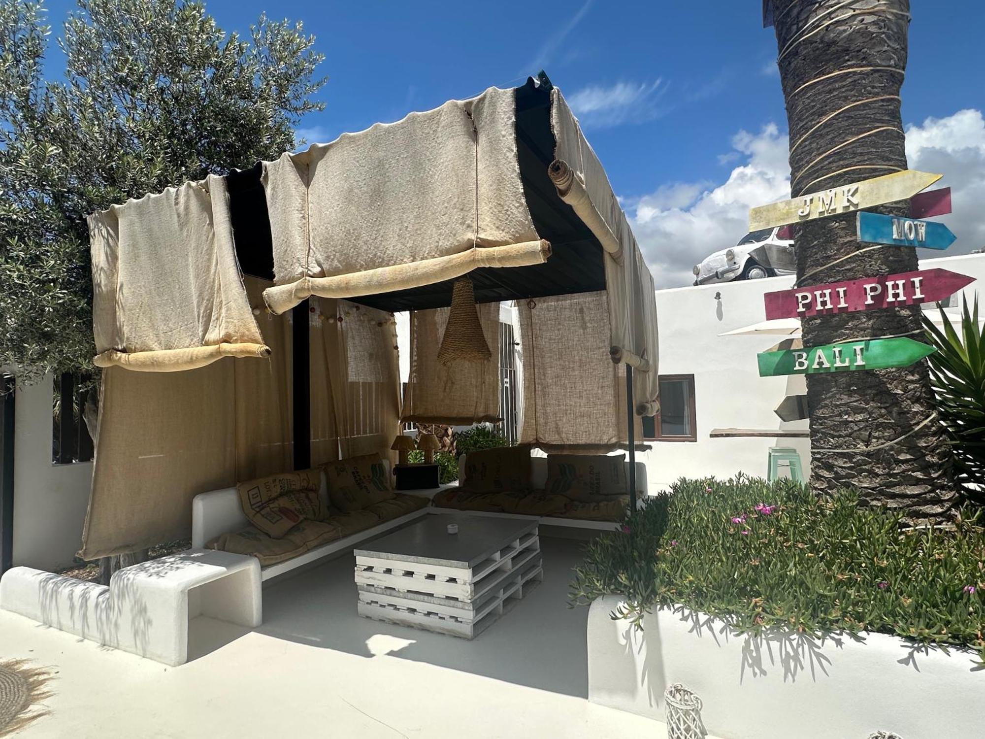 Paiise Hotels Sant Francesc de s'Estany Exterior photo