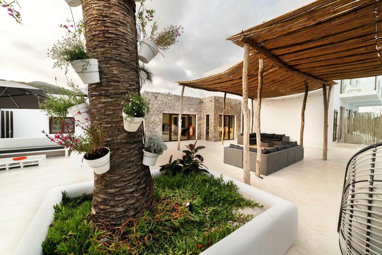 Paiise Hotels Sant Francesc de s'Estany Exterior photo