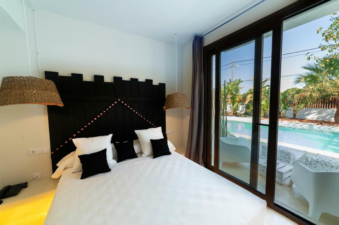 Paiise Hotels Sant Francesc de s'Estany Exterior photo